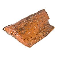 Smoked pink salmon fillet with garlic & pepper